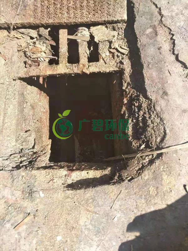 東莞龍背嶺驚現“紅水河”,一企業涉嫌偷排被立案調查(圖3) 東莞龍背嶺(lǐng)驚現“紅水河”,一企業涉嫌(xián)偷排被立案調查(圖3)